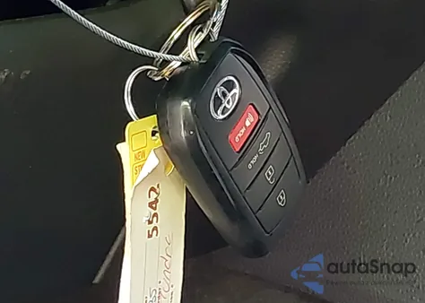 2024 Toyota Tundra Hybrid 1794 Edition 4Wd z USA, uszkodzony, nr VIN 5TFMC5DB2RX079502